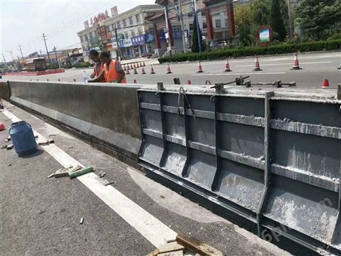 高速公路防撞护栏钢模具