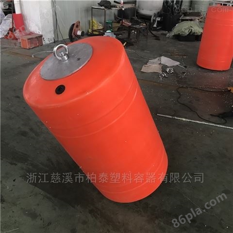 东江水电厂取水口塑料拦污浮桶装置
