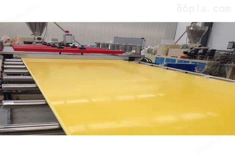 青岛合塑PVC石塑装饰板材生产线设备机器